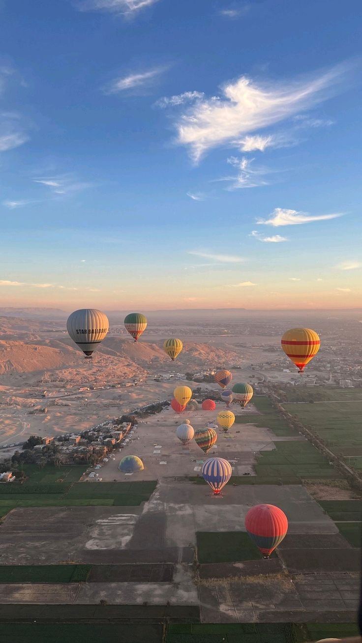 Luxor Sunrise Hot Air Balloon + West Bank Tour (Valley of the Kings, Hatshepsut & Memnon) – Half Day